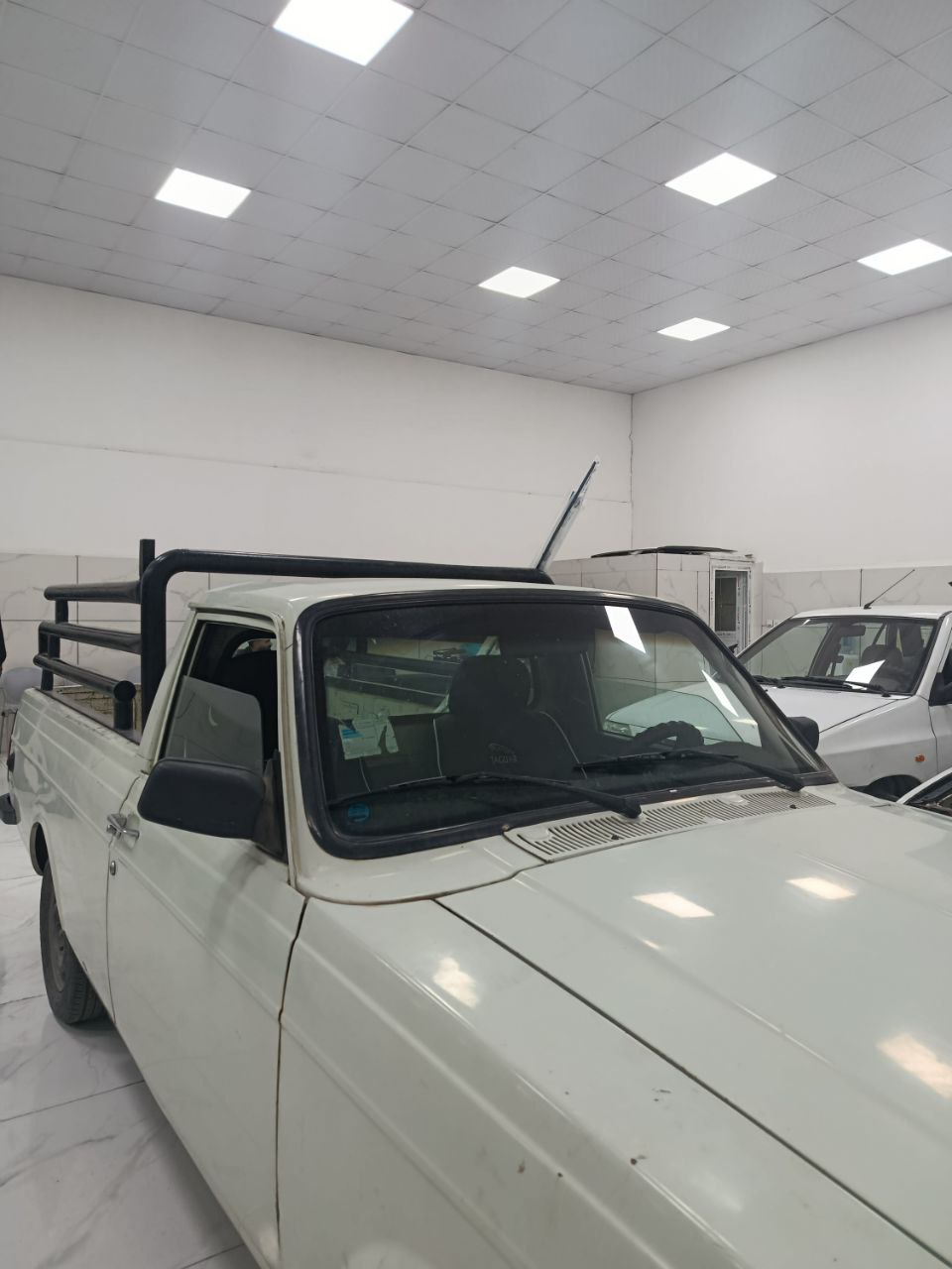 پیکان وانت با قیمتی استثنایی مدل 89 سفید