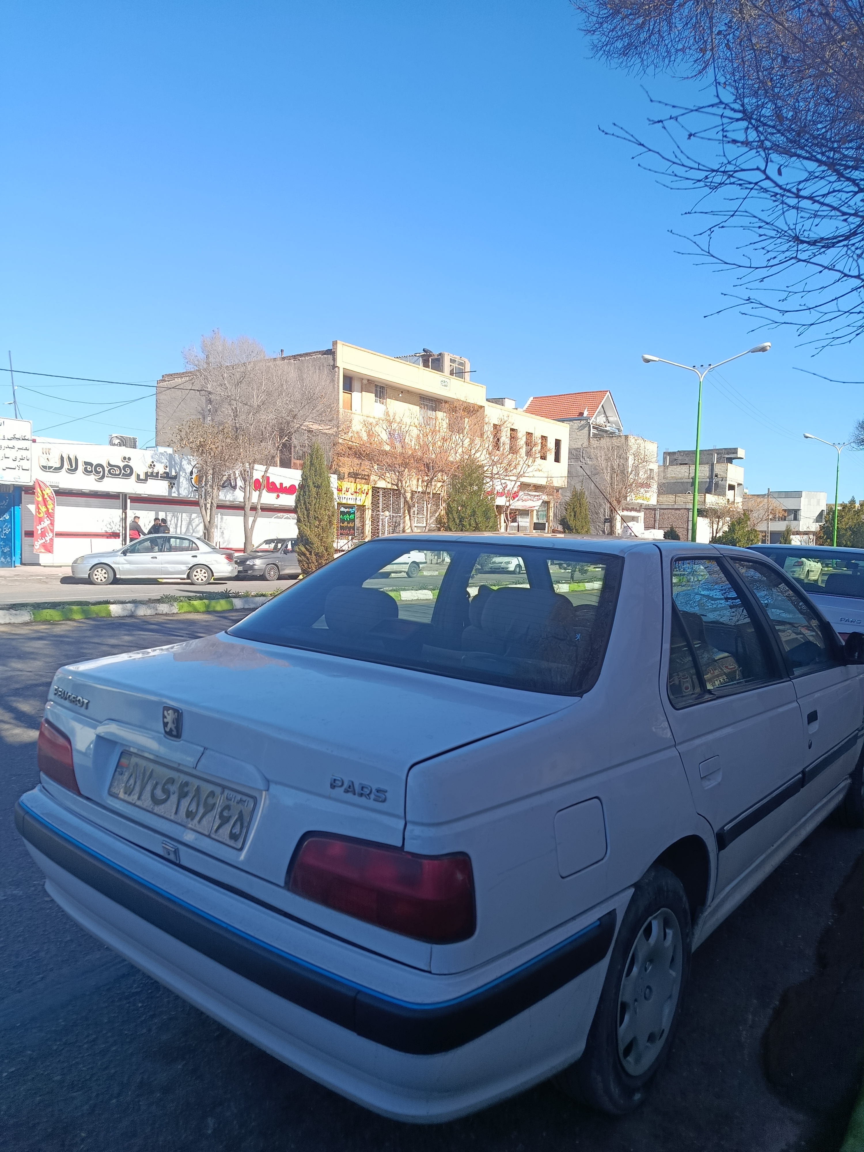 پارس سال سفید مدل 90 کم کارکرد 